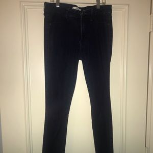 dark wash jeggings